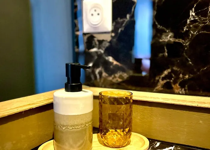 Escale De La Raperie 1 *